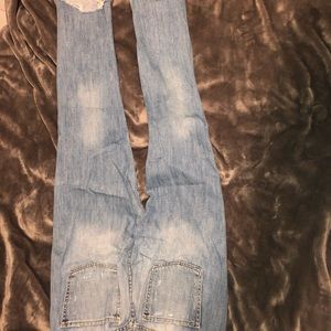Ripped Boyfriend Jeans